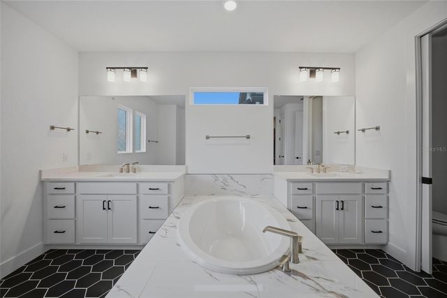 1515 VALIER POINT, Zephyrhills, FL 33541