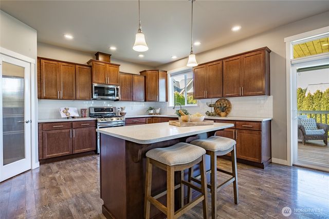 5319 Coastal Loop, Blaine, WA 98230