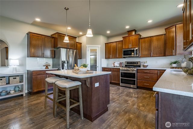 5319 Coastal Loop, Blaine, WA 98230