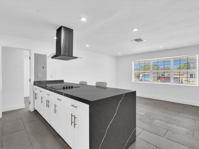 5710 SW 54th Court, Davie, FL 33314