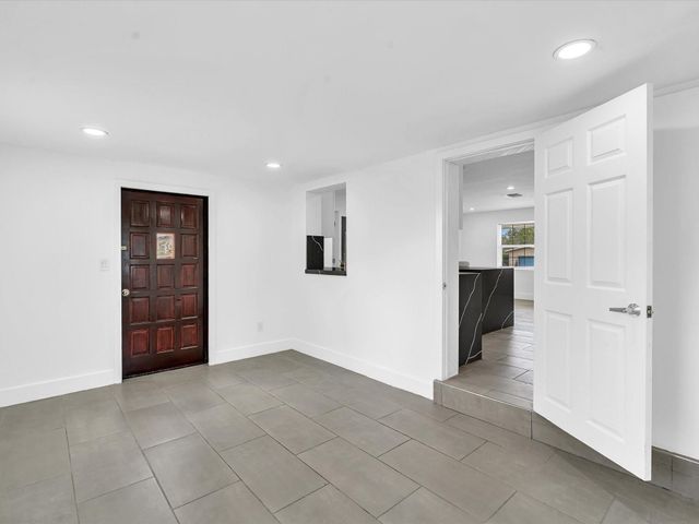 5710 SW 54th Court, Davie, FL 33314