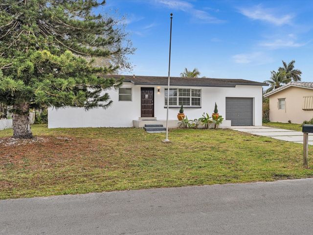 5710 SW 54th Court, Davie, FL 33314