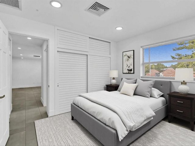 5710 SW 54th Court, Davie, FL 33314