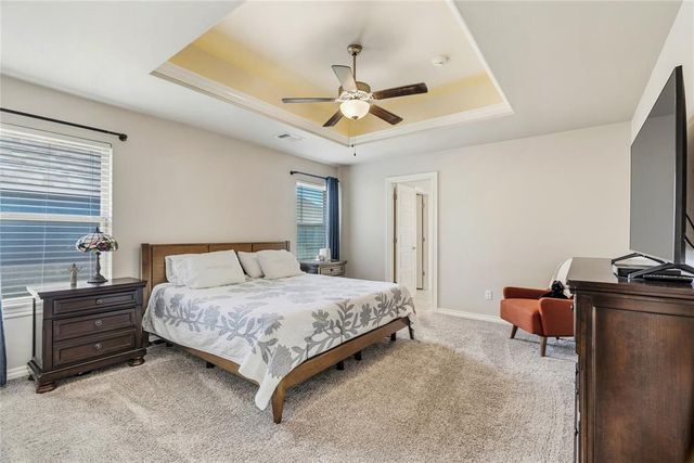605 Bison Crossing Drive, Yukon, OK 73099