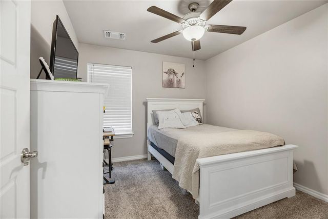 605 Bison Crossing Drive, Yukon, OK 73099