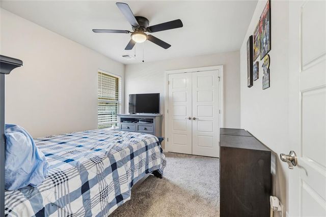 605 Bison Crossing Drive, Yukon, OK 73099