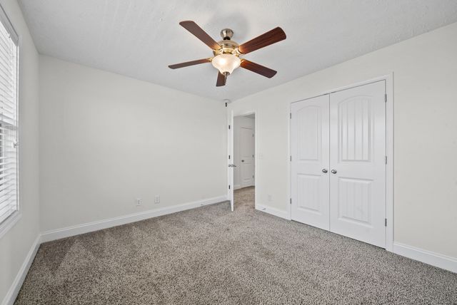 1301 Golden Eagle Way, Clarksville, TN 37040