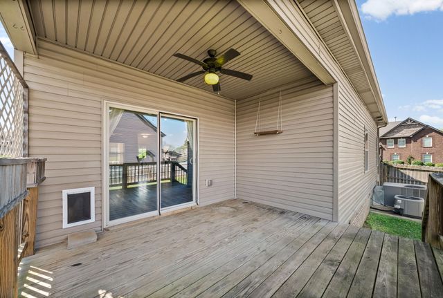 1301 Golden Eagle Way, Clarksville, TN 37040