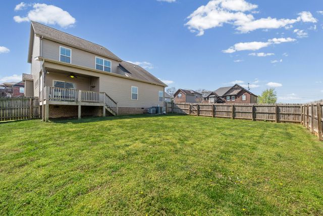 1301 Golden Eagle Way, Clarksville, TN 37040