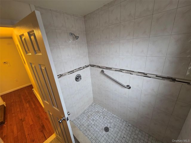 28 Hasbrouck Street, Newburgh, NY 12550