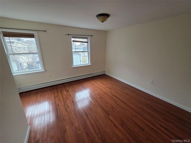 28 Hasbrouck Street, Newburgh, NY 12550