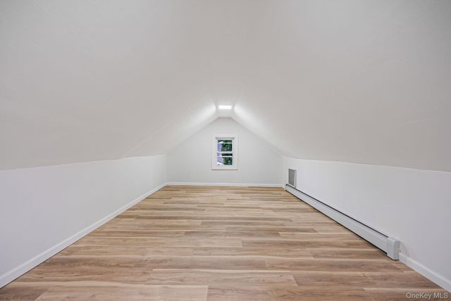 33 Willow Avenue, Freeport, NY 11520