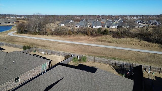 4238 W Anthem Drive, Fayetteville, AR 72704