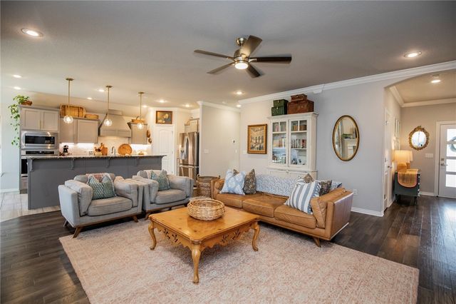 4238 W Anthem Drive, Fayetteville, AR 72704