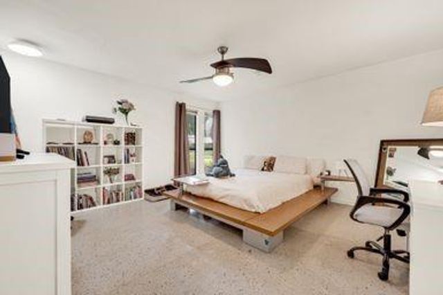 6023 Dumfries Drive, Houston, TX 77096