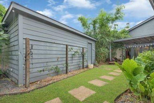 6023 Dumfries Drive, Houston, TX 77096