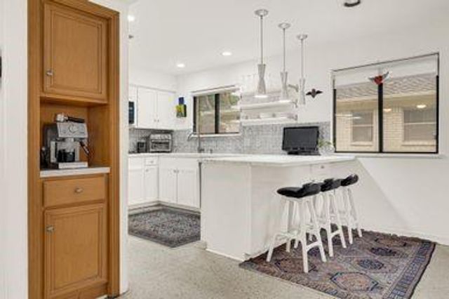 6023 Dumfries Drive, Houston, TX 77096