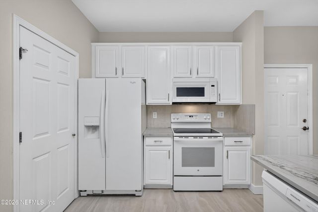 11251 CAMPFIELD Drive 1202, Jacksonville, FL 32256