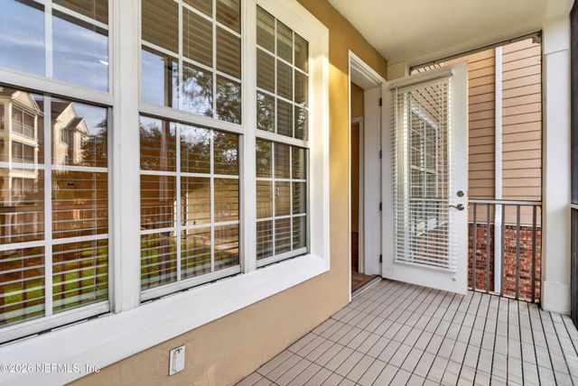 11251 CAMPFIELD Drive 1202, Jacksonville, FL 32256