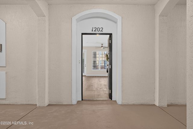 11251 CAMPFIELD Drive 1202, Jacksonville, FL 32256