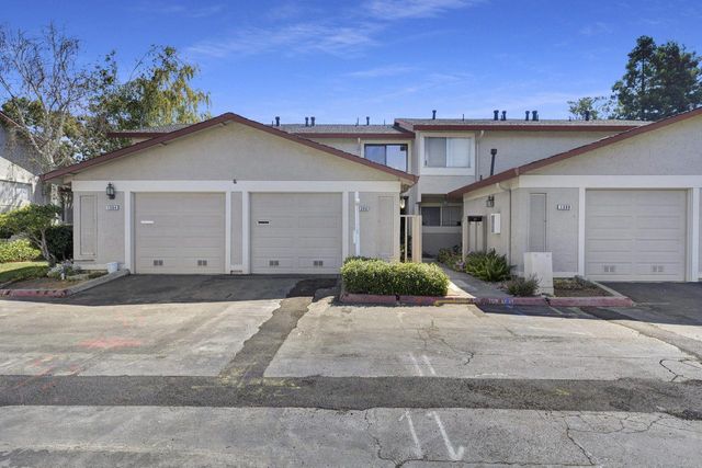1396 Pinehurst Square, San Jose, CA 95117