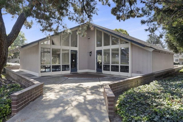 1396 Pinehurst Square, San Jose, CA 95117