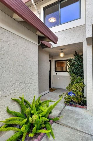 1396 Pinehurst Square, San Jose, CA 95117