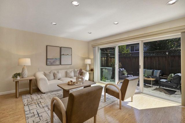 1396 Pinehurst Square, San Jose, CA 95117