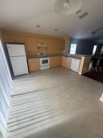 11422 CRESTLAKE VILLAGE DRIVE, Riverview, FL 33569