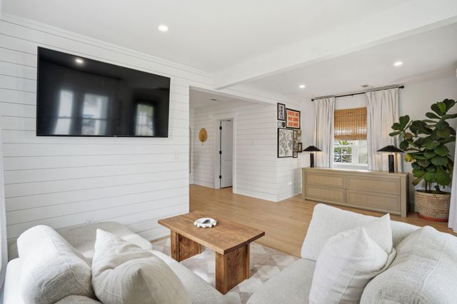 1120 Gunn Avenue, Charleston, SC 29407