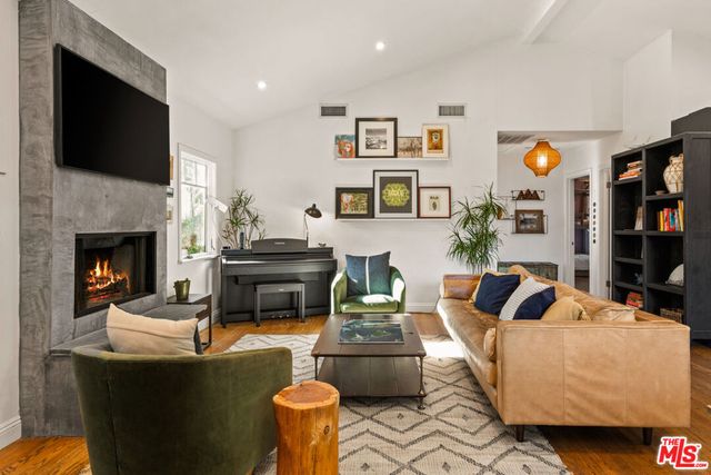 547 28th Avenue, Venice, CA 90291