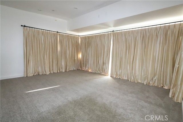 703 Luton, Glendale, CA 91206