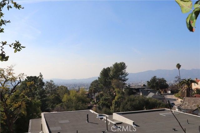 703 Luton, Glendale, CA 91206