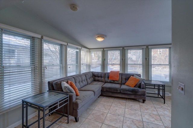 4186 Nakoma Road, Madison, WI 53711