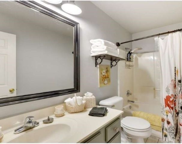 15999 Linden Lane, Rogers, AR 72756