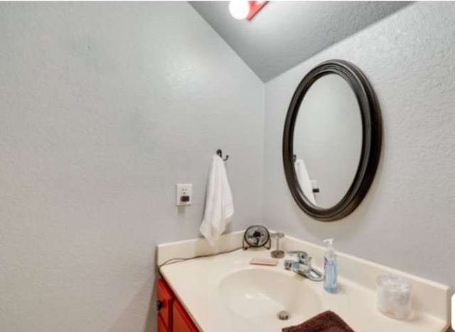 15999 Linden Lane, Rogers, AR 72756