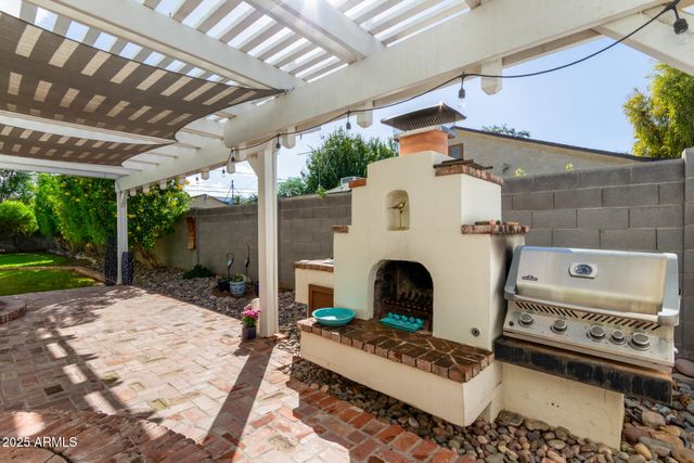 521 W MARIPOSA Street, Phoenix, AZ 85013