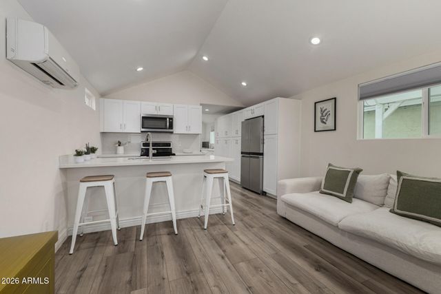 521 W MARIPOSA Street, Phoenix, AZ 85013