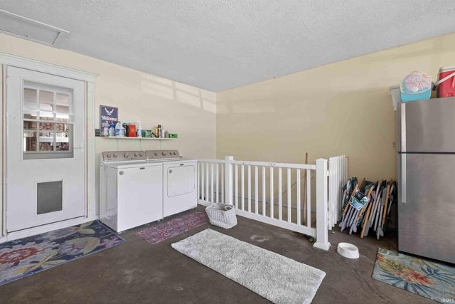 717 N Marshall Road, Paoli, IN 47454