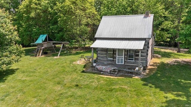 717 N Marshall Road, Paoli, IN 47454