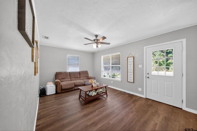 304 County Road 3525, Hawkins, TX 75765