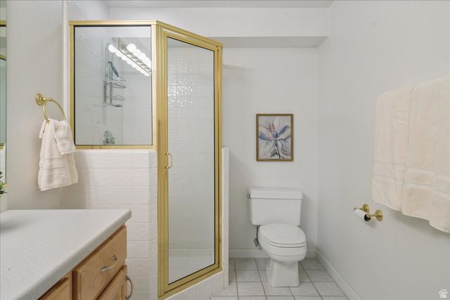 9725 S RUSKIN CIR, Sandy, UT 84092