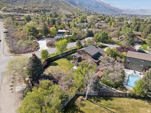 9725 S RUSKIN CIR, Sandy, UT 84092