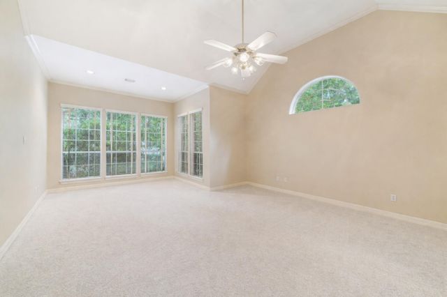 6010 Maple Knob Court, Kingwood, TX 77345