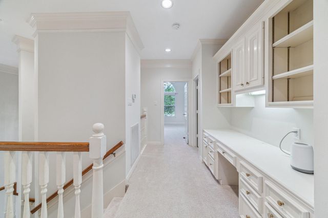 6010 Maple Knob Court, Kingwood, TX 77345