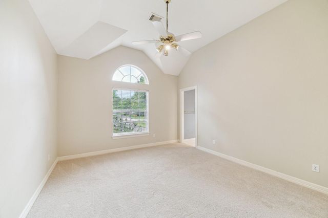 6010 Maple Knob Court, Kingwood, TX 77345