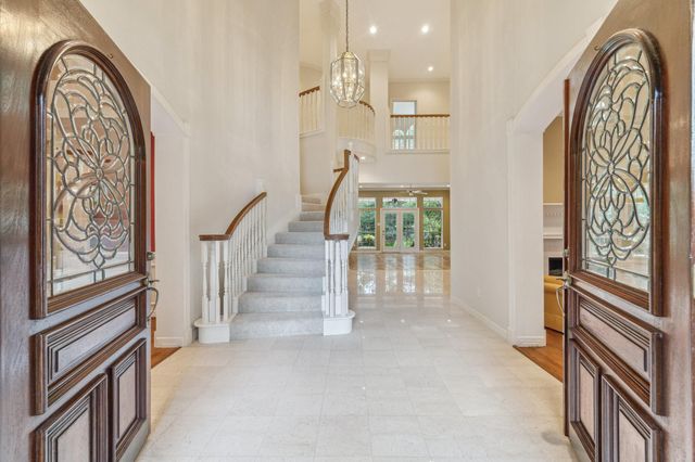 6010 Maple Knob Court, Kingwood, TX 77345