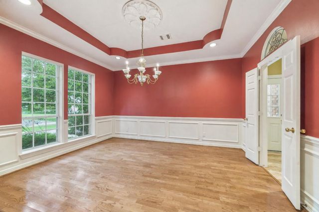 6010 Maple Knob Court, Kingwood, TX 77345