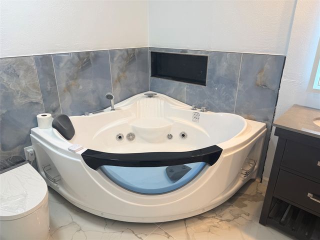 3940 Hatherly Drive, Plano, TX 75023