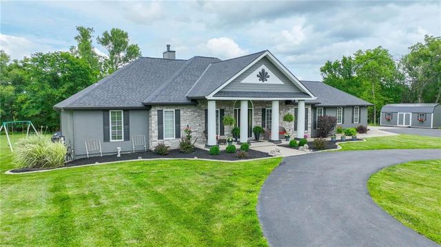 15100 E 215th Street, Peculiar, MO 64078
